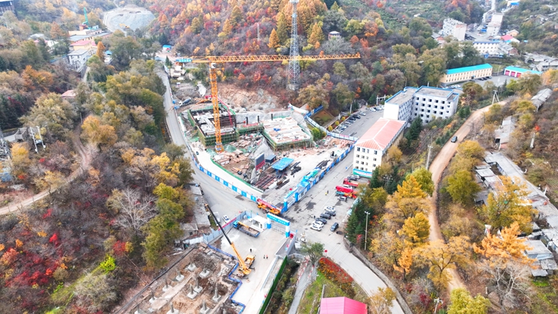 夹皮沟镇宝戏台金谷景区施工现场。图片来源:桦甸市委宣传部