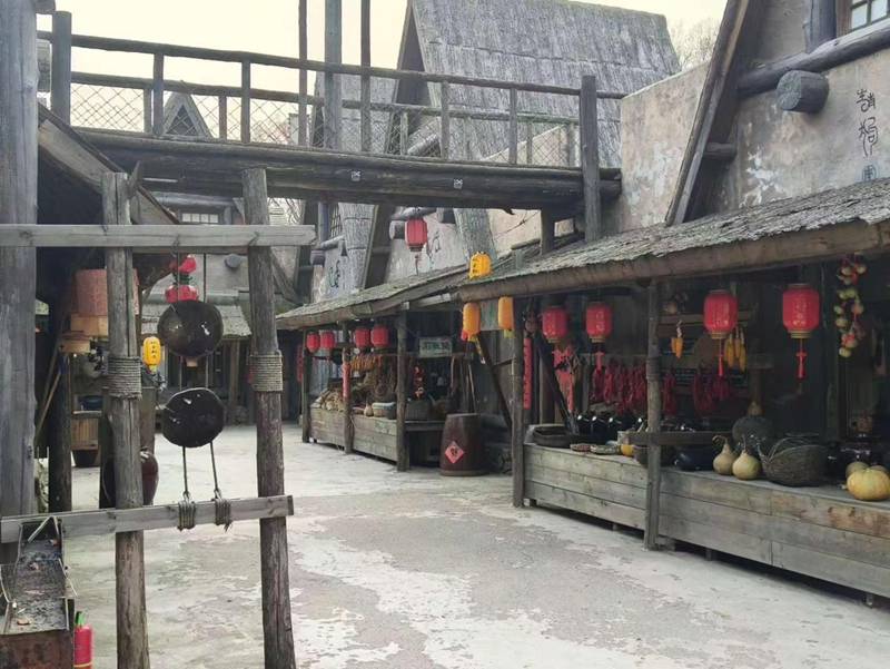 枫雪部落内屋舍。实习生 王思皓摄