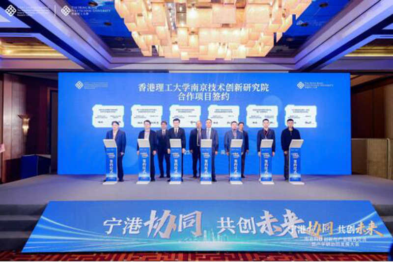 活动现场。鼓轩摄