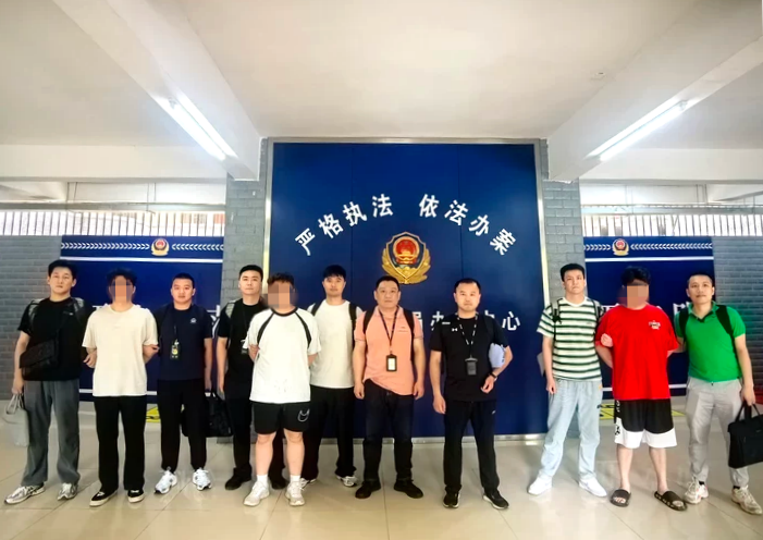 广铁警方重拳出击,破获特大传播淫秽物品牟利案。广州铁路公安处供图