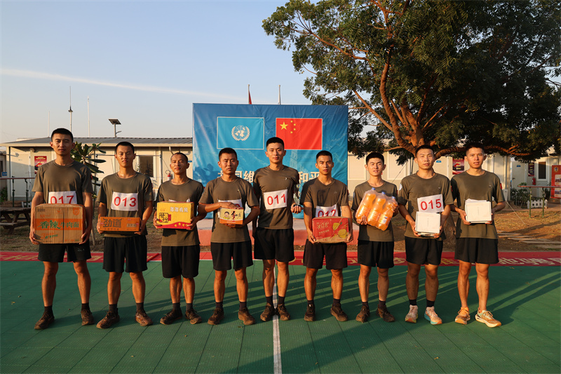 6.获得第一名的“谢臣班” 韩瑞田摄