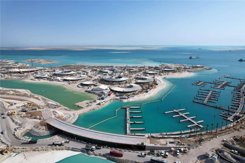 红海旅游项目建设场景。山东电建三公司供图